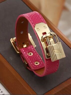 Gold Lock  Pink Leather Bracelet